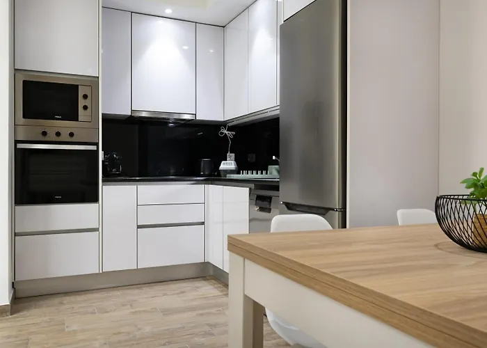 Red Door Flat By Trip2portugal * Figueira da Foz