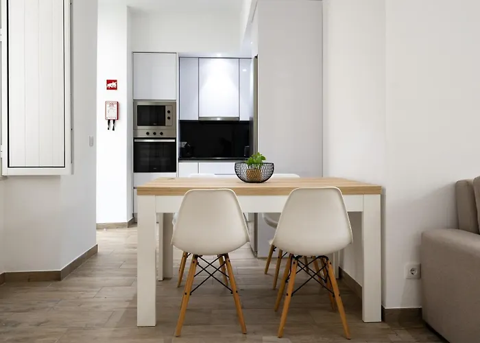 Red Door Flat By Trip2portugal Appartamento Figueira da Foz